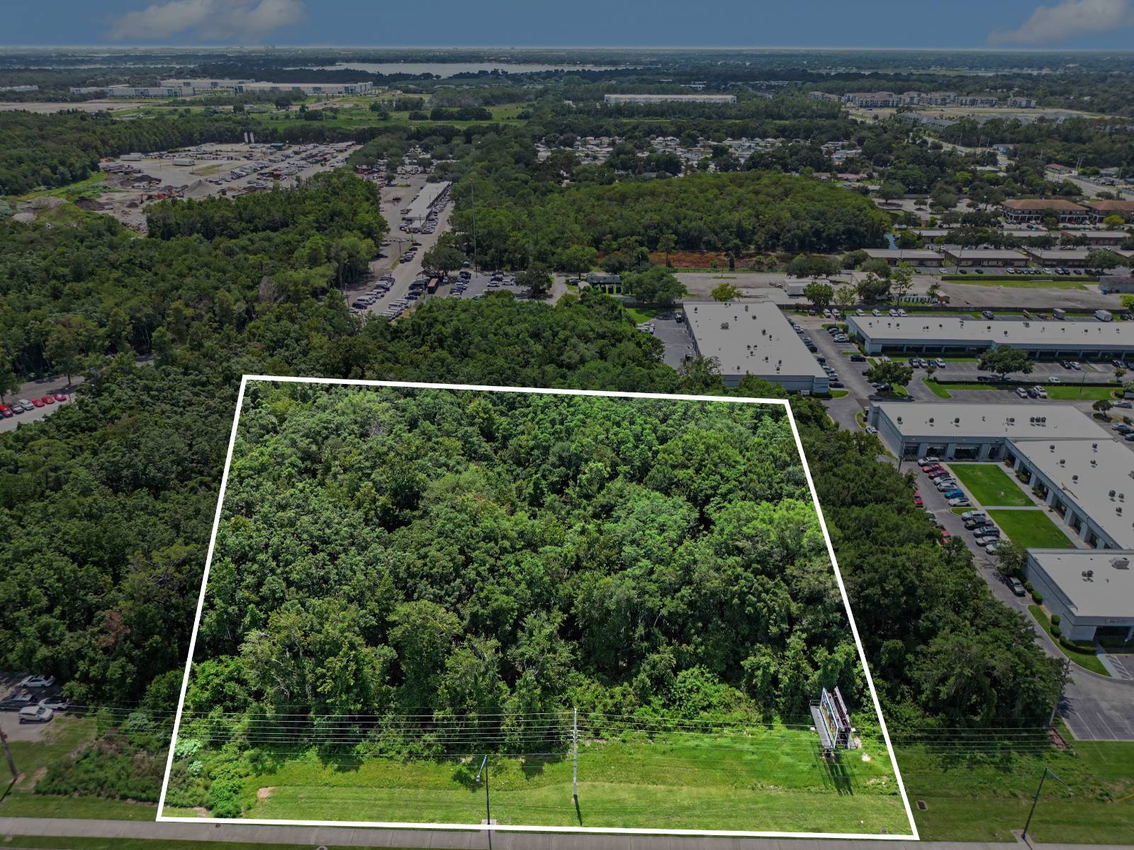 6000 S Semoran Blvd, Orlando, FL 32822