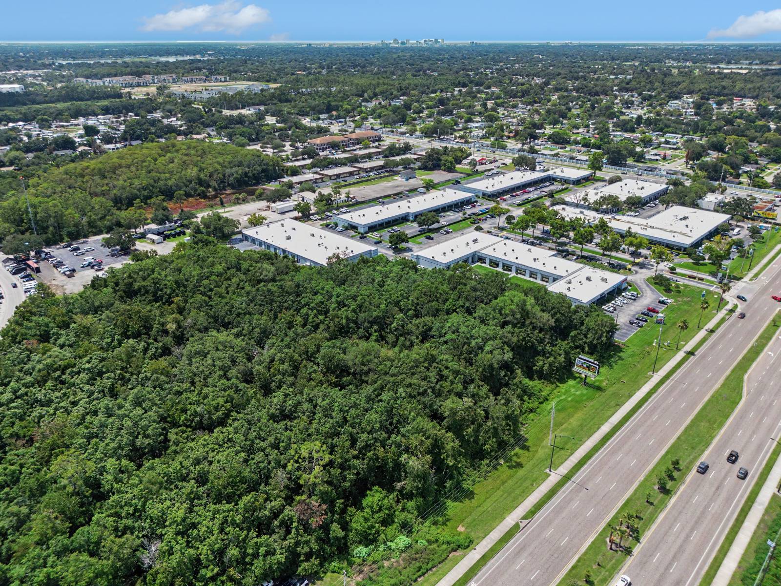 6000 S Semoran Blvd, Orlando, FL 32822