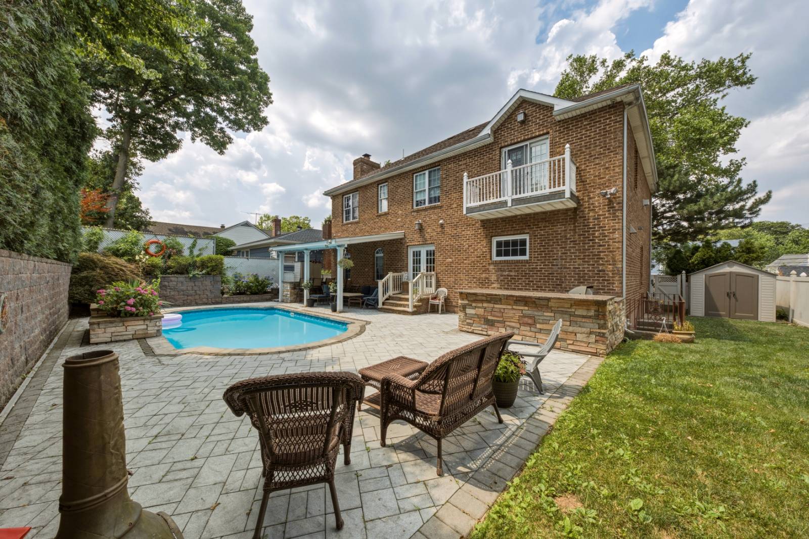 174 Kemball Ave