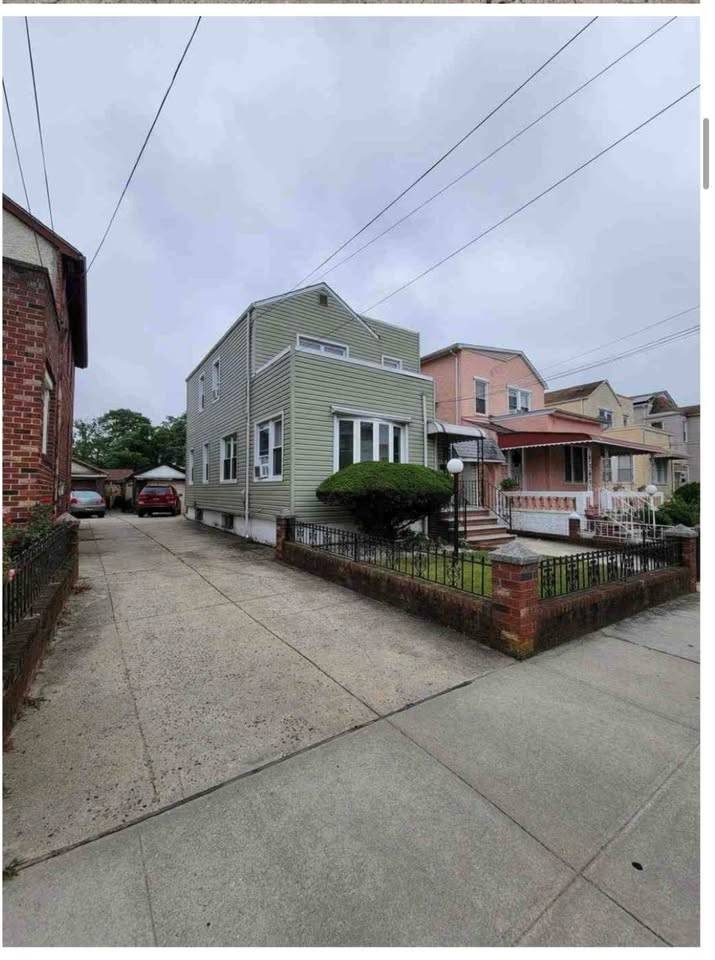 137-11 234th Street