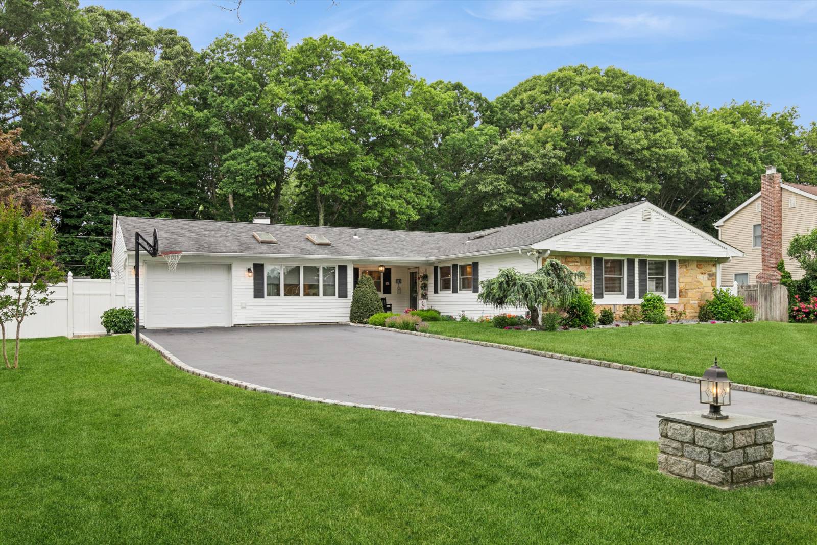 16 Parson Drive