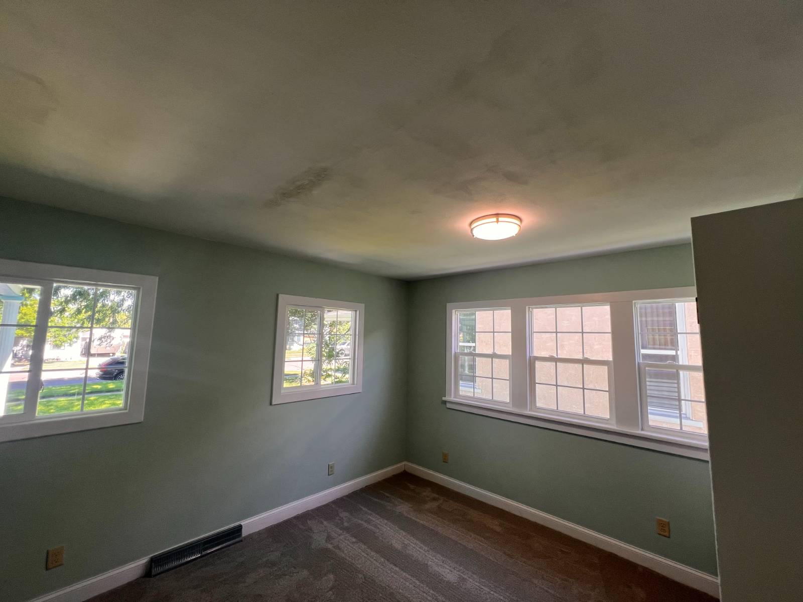 Photo 8 of 25 of home listing at 614 Laramie Ave, Alliance, NE 69301