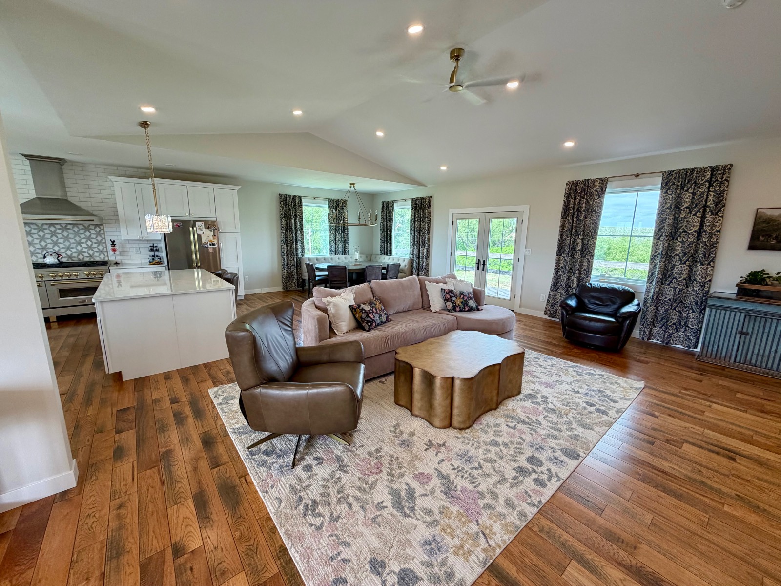 Photo 17 of 44 of home listing at 34048 Highway 34, Benkelman, NE 69021