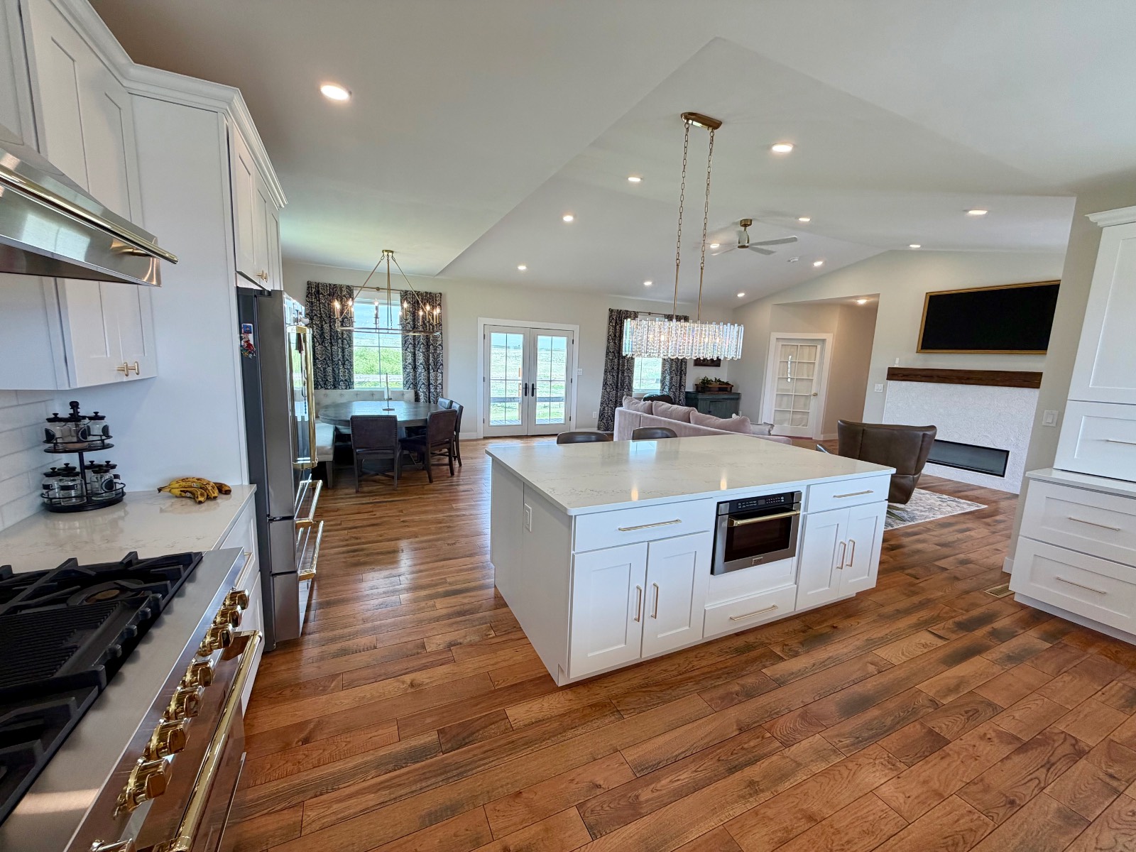 Photo 22 of 44 of home listing at 34048 Highway 34, Benkelman, NE 69021