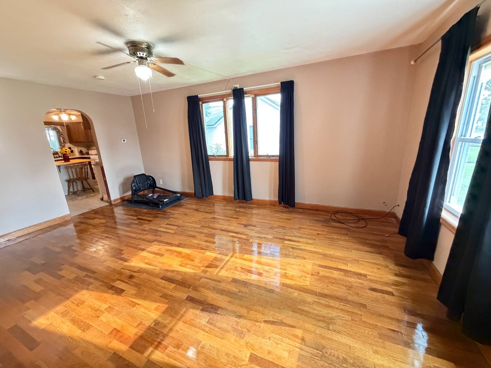 Photo 8 of 18 of home listing at 506 & 504 Augusta Avenue, Bassett, NE 68714
