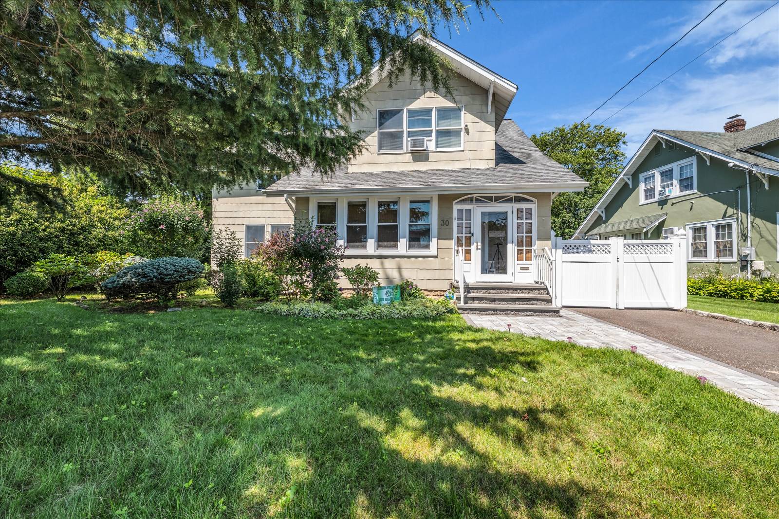 30 West St