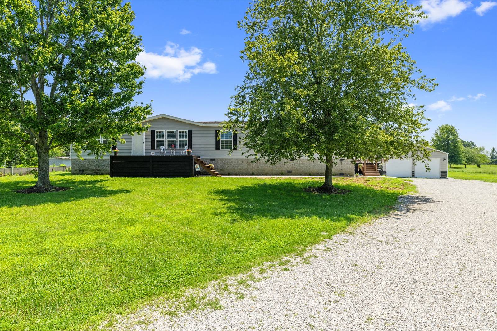 14094 Chase Rd.