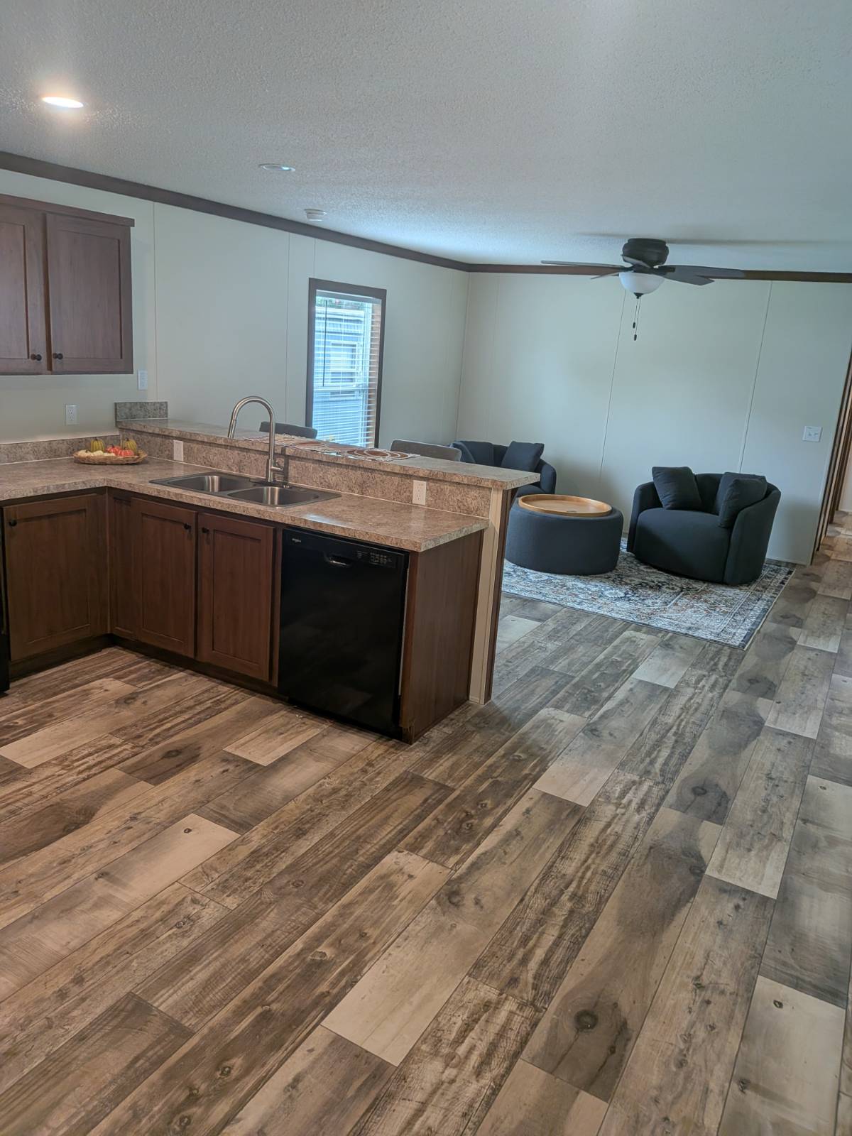 housing solutions, community lifestyle, modern manufactured home living, residential communities, neighborhood living with va