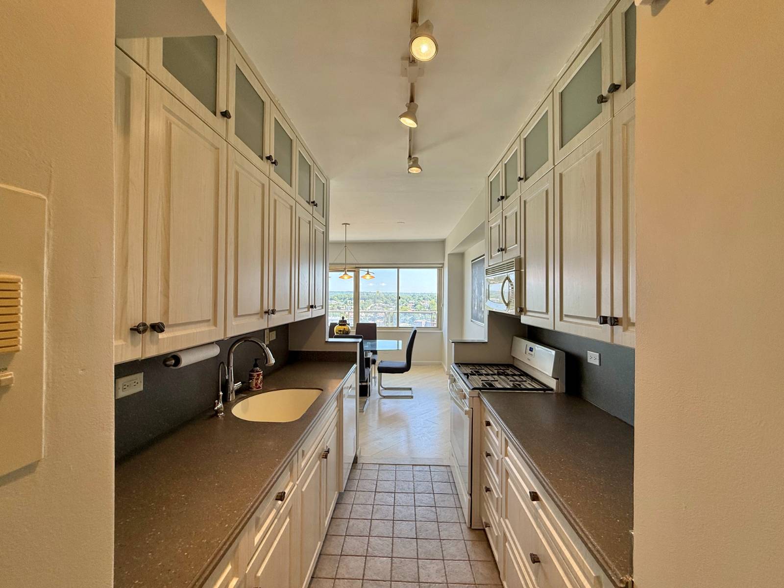 18-15 215th Street, #Penthouse