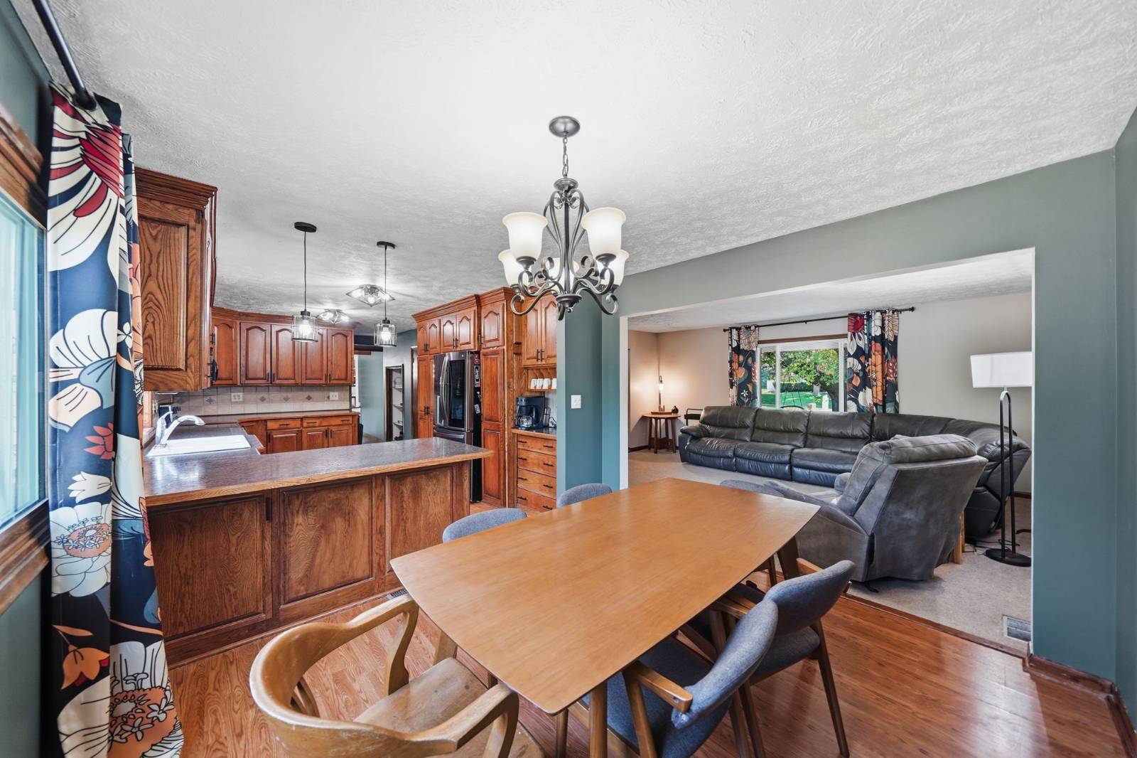 Photo 11 of 56 of home listing at 5431 Danbury Rd, Lincoln, NE 68512