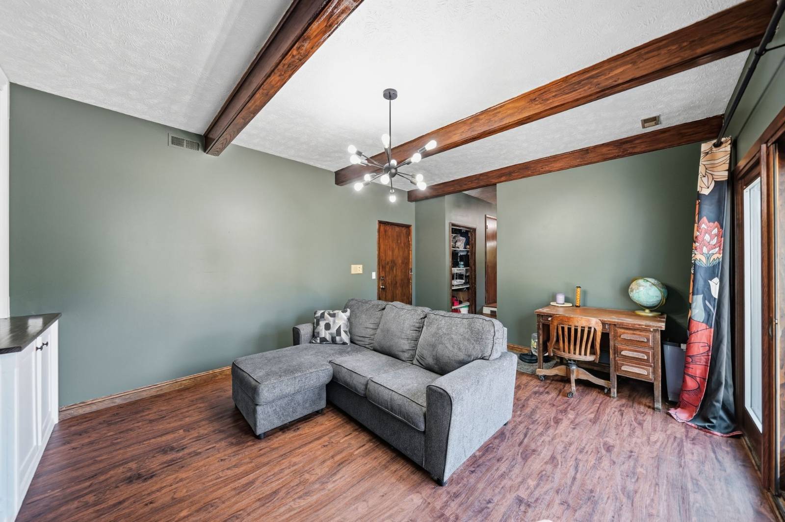 Photo 21 of 56 of home listing at 5431 Danbury Rd, Lincoln, NE 68512