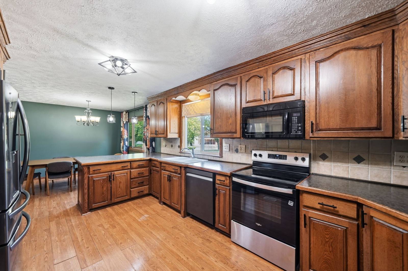 Photo 17 of 56 of home listing at 5431 Danbury Rd, Lincoln, NE 68512