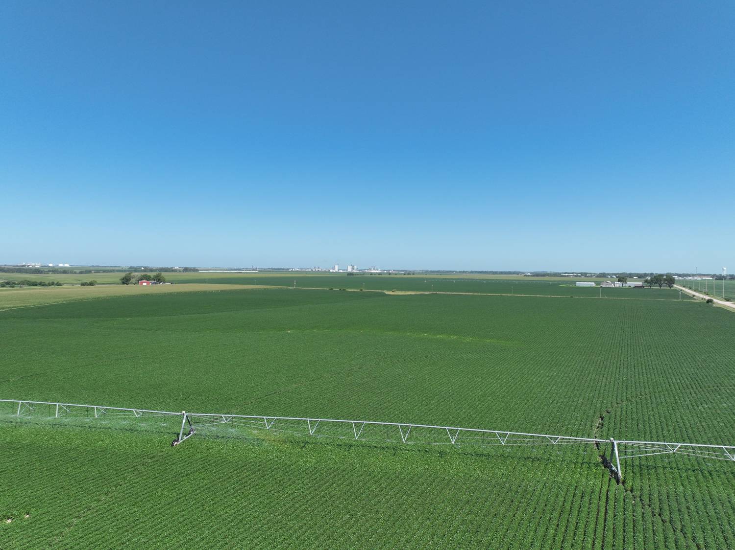 Photo 12 of 25 of land listing at 00 W 11th Rd, Aurora, NE 68818