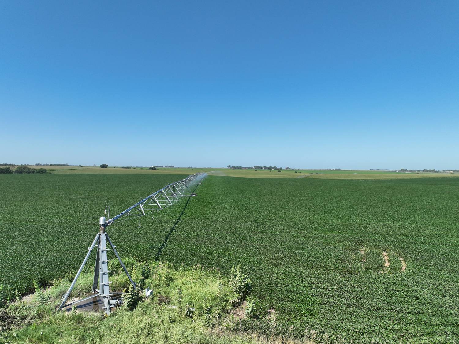 Photo 5 of 25 of land listing at 00 W 11th Rd, Aurora, NE 68818