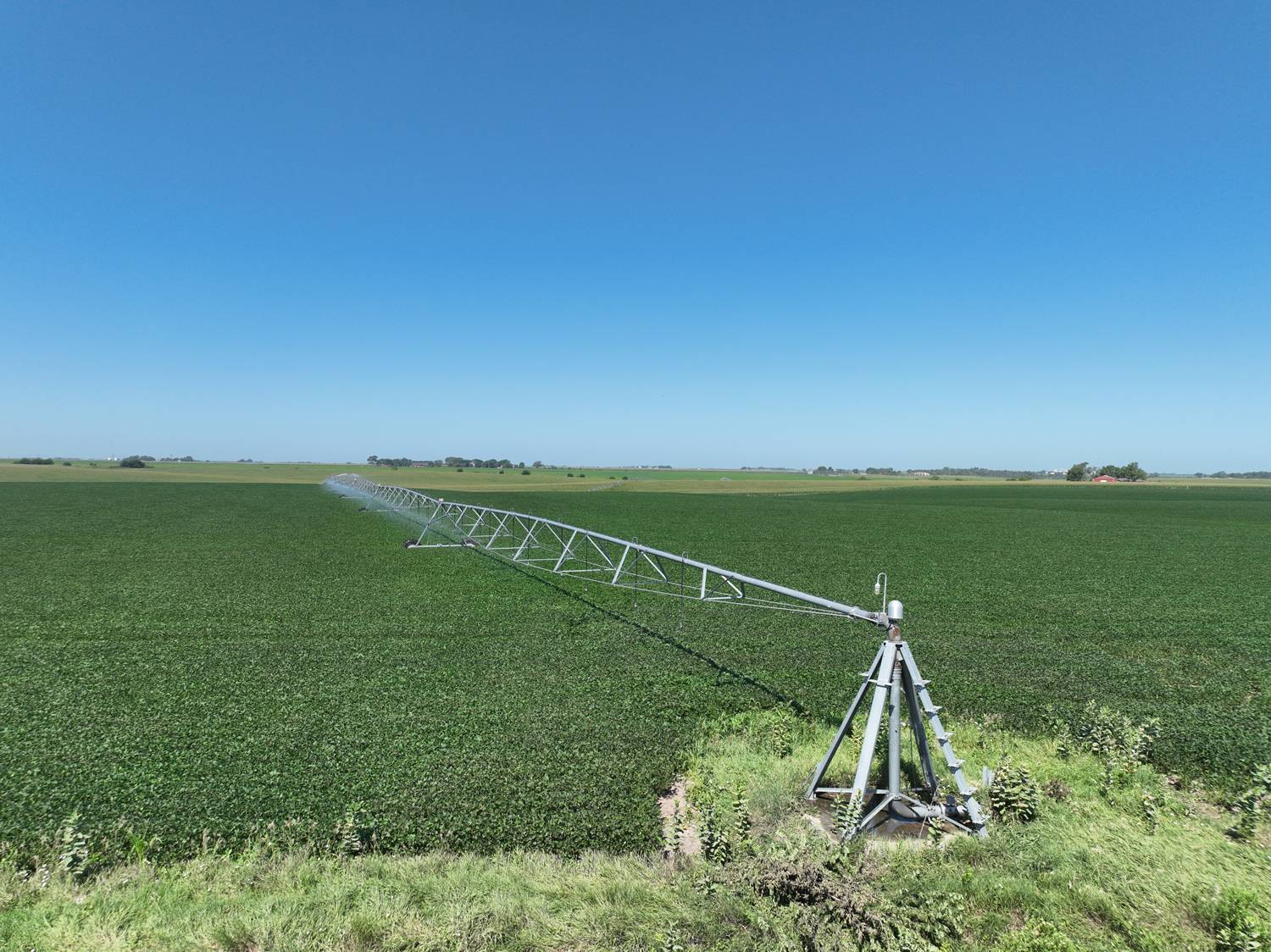 Photo 6 of 25 of land listing at 00 W 11th Rd, Aurora, NE 68818