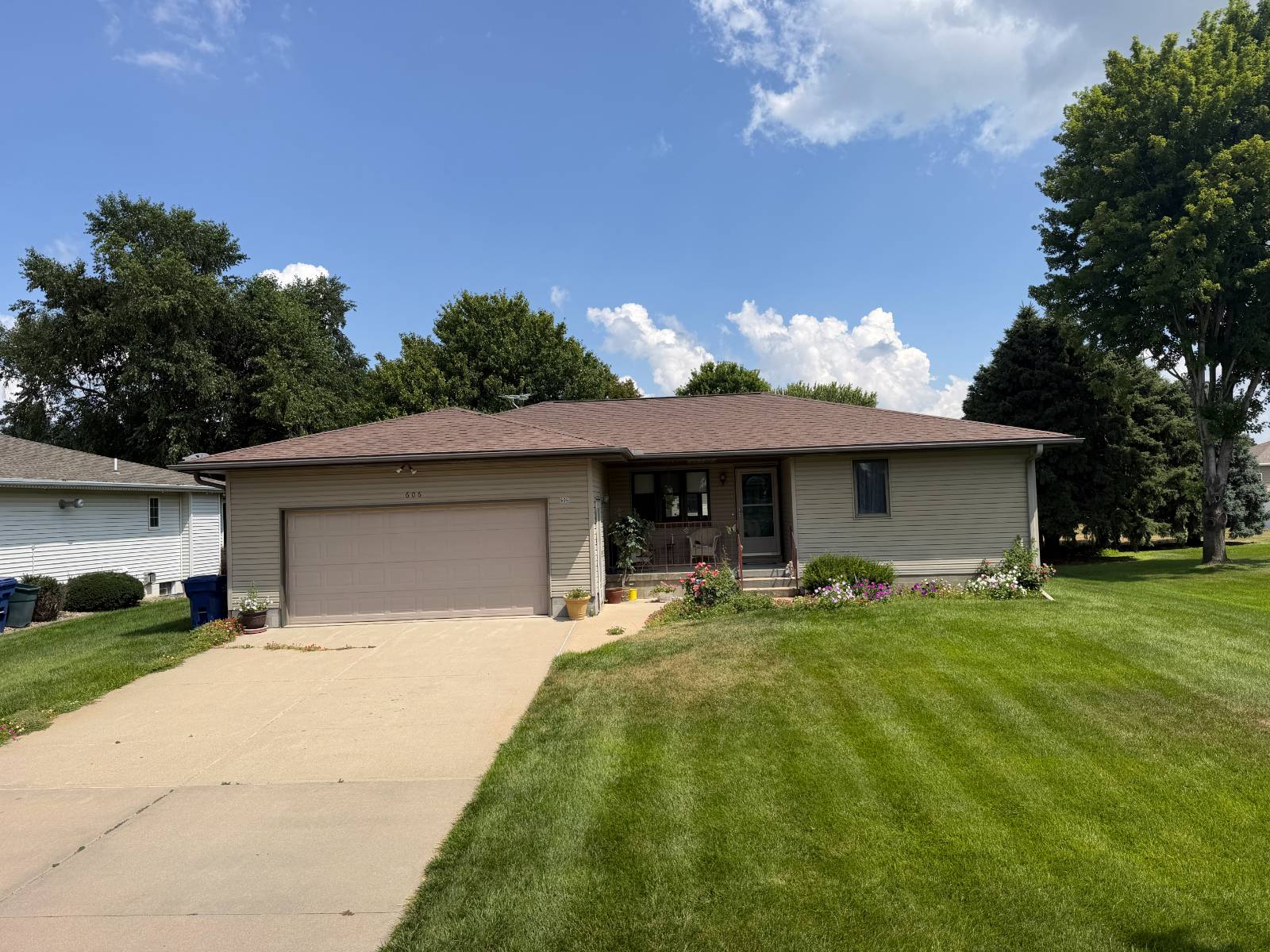Photo 1 of 26 of home listing at 606 W 18th ST, Schuyler, NE 68661