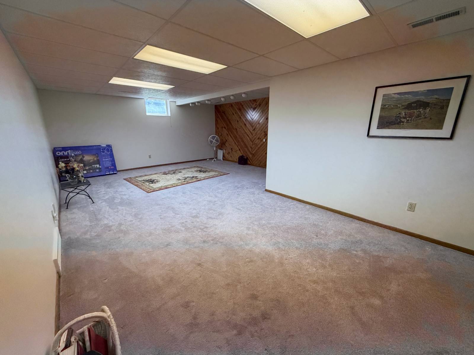 Photo 14 of 26 of home listing at 606 W 18th ST, Schuyler, NE 68661