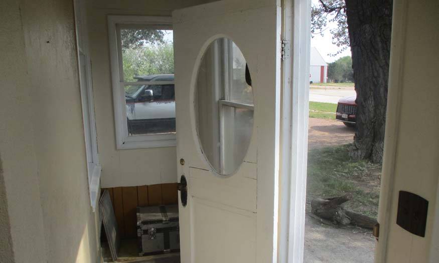 Photo 4 of 22 of home listing at 102 S Baker Street, Hay Springs, NE 69347