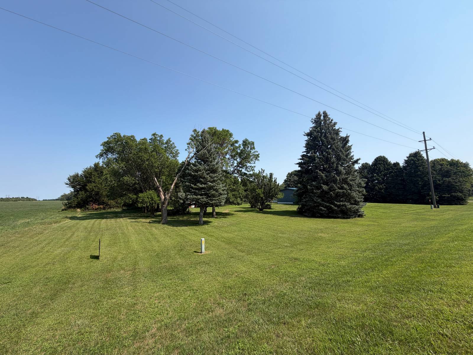 Photo 12 of 46 of home listing at 43055 Foxtail Road, Ainsworth, NE 69210
