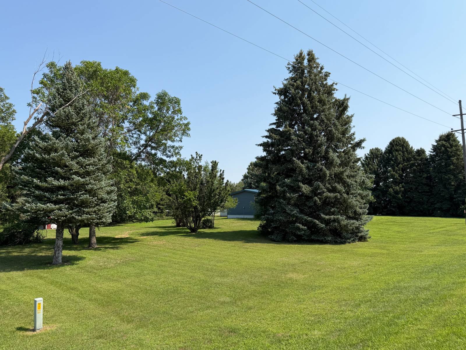 Photo 14 of 46 of home listing at 43055 Foxtail Road, Ainsworth, NE 69210