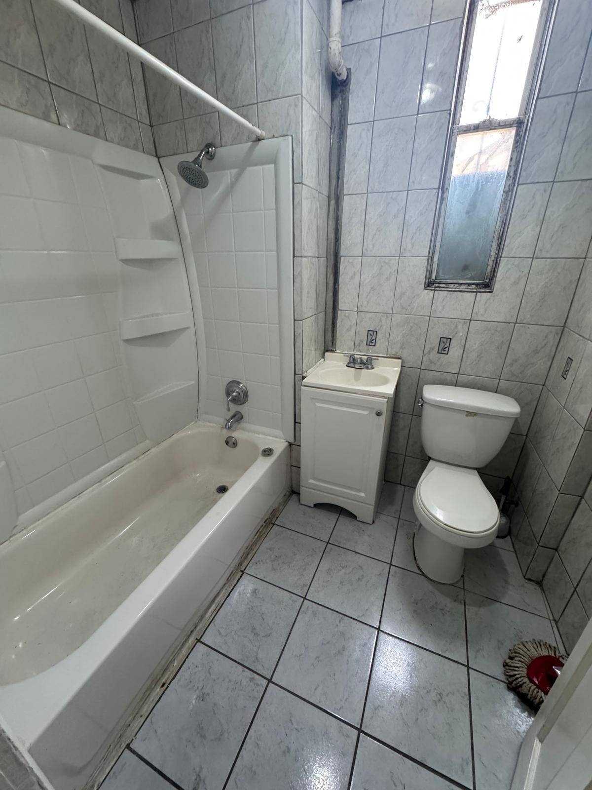 3628 Bronxwood Ave