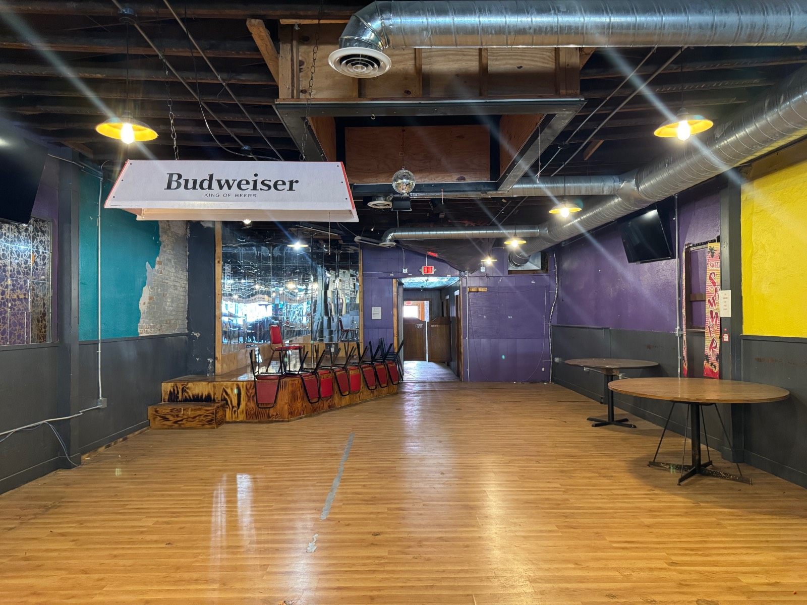 Photo 10 of 21 of commercial property listing at 152 N Main St, Valentine, NE 69201