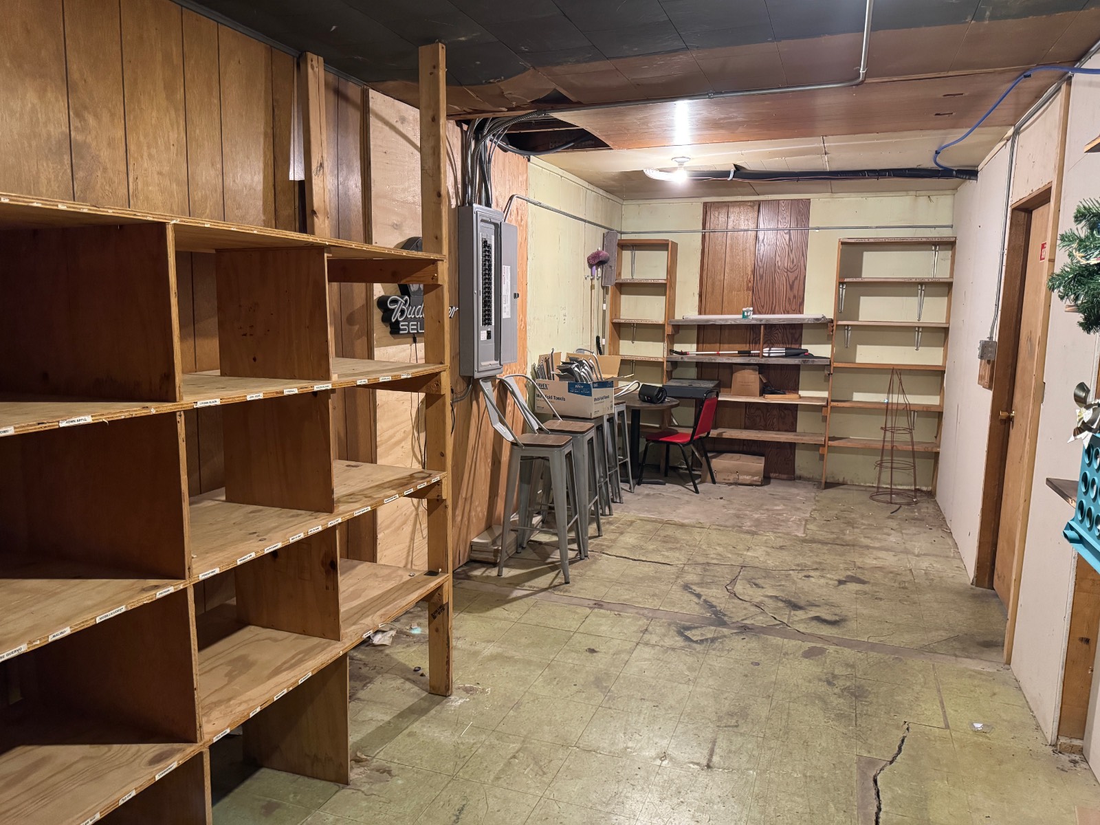 Photo 17 of 21 of commercial property listing at 152 N Main St, Valentine, NE 69201