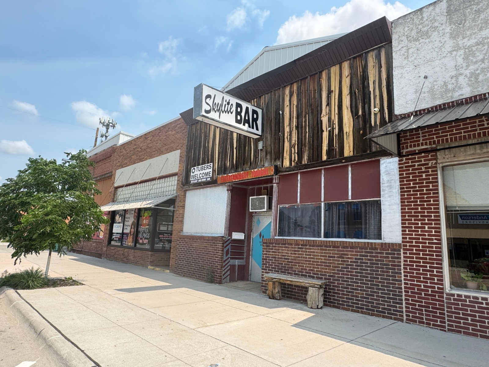 Photo 1 of 21 of commercial property listing at 152 N Main St, Valentine, NE 69201
