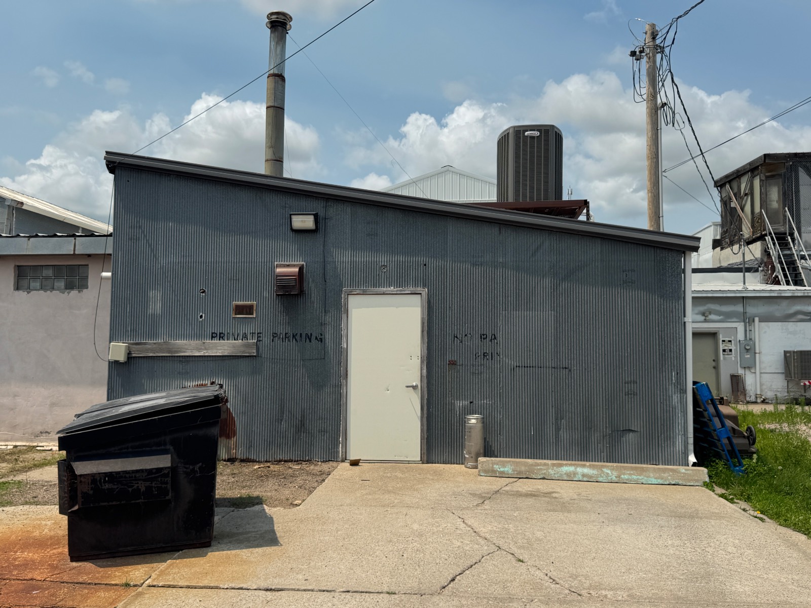 Photo 4 of 21 of commercial property listing at 152 N Main St, Valentine, NE 69201