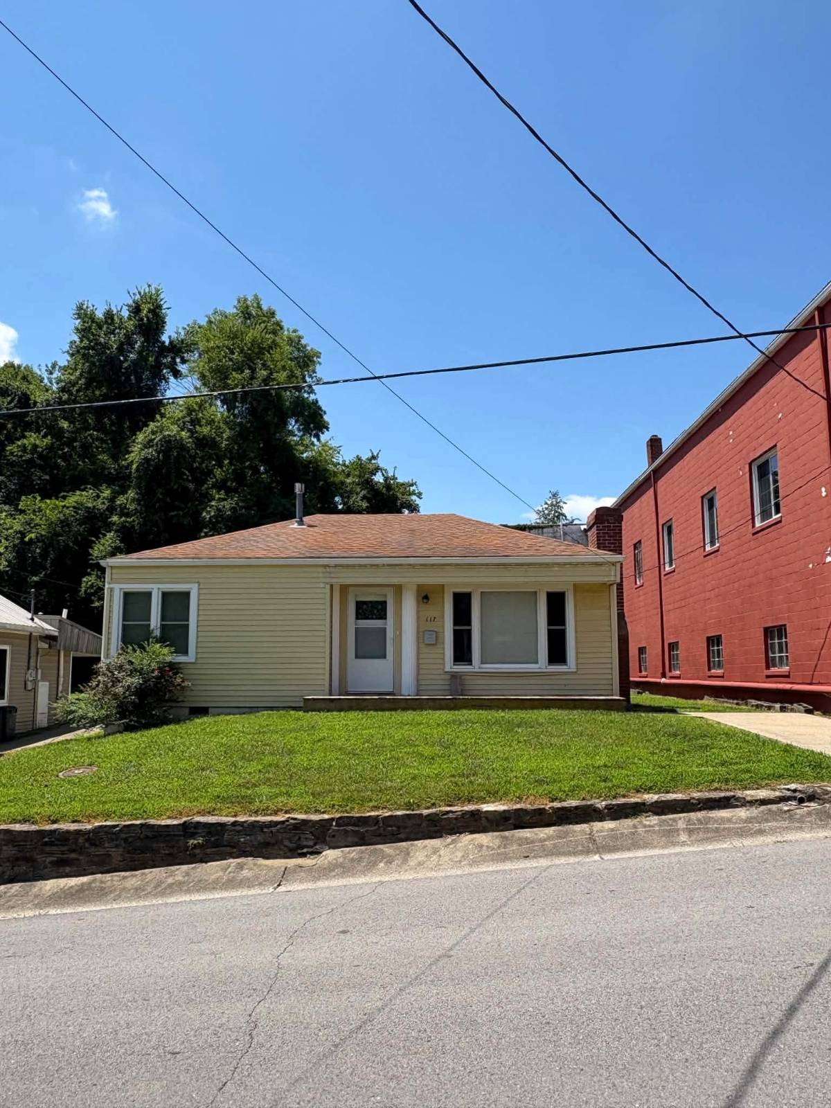 117 n First st