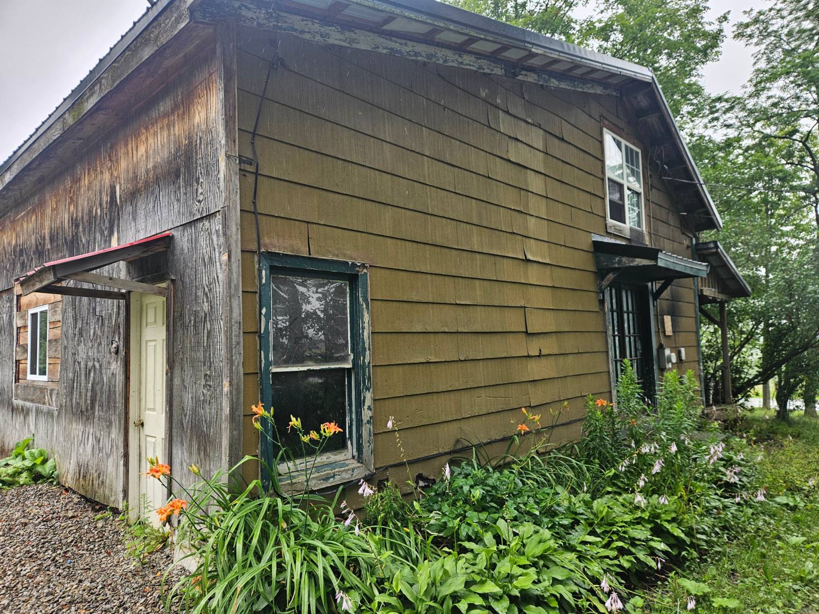 10174 Fairview