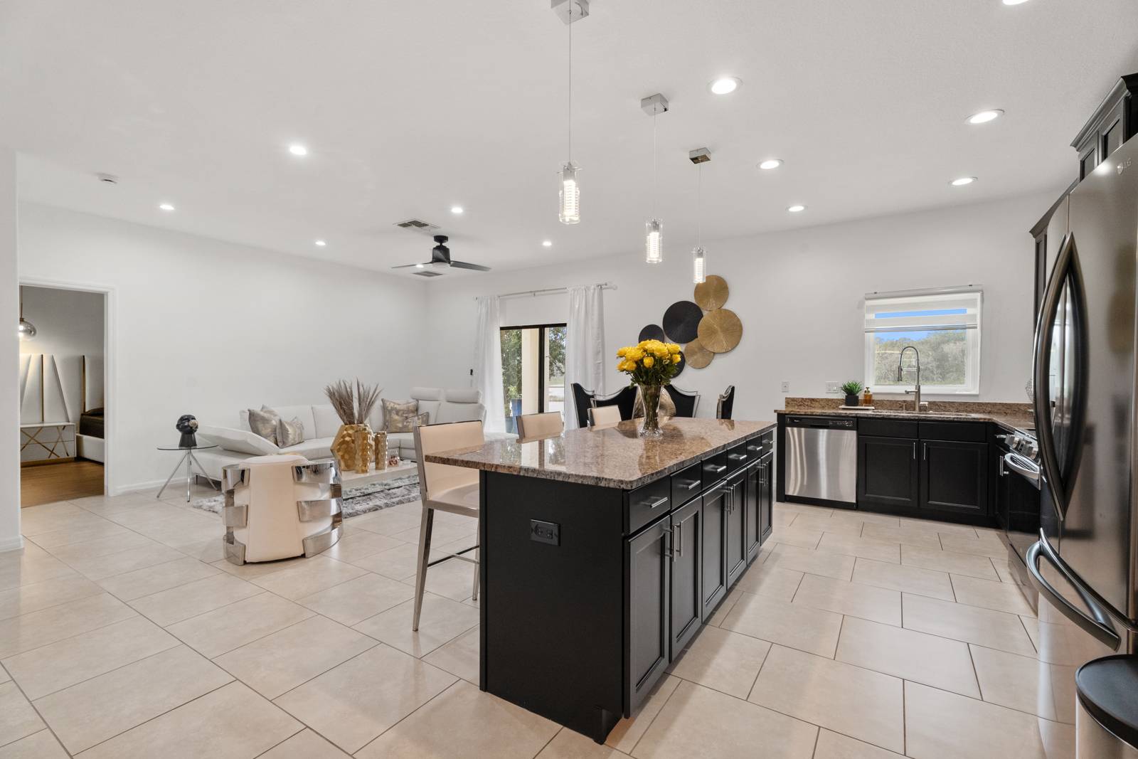1748 Waterside Oaks Dr, Orange City, FL 32763