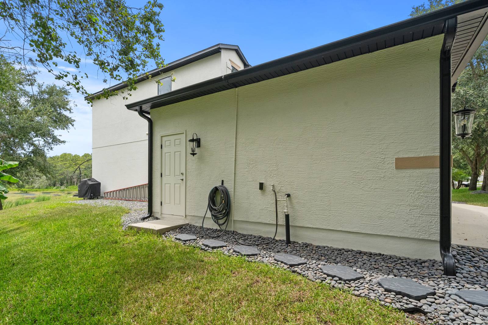 1748 Waterside Oaks Dr, Orange City, FL 32763