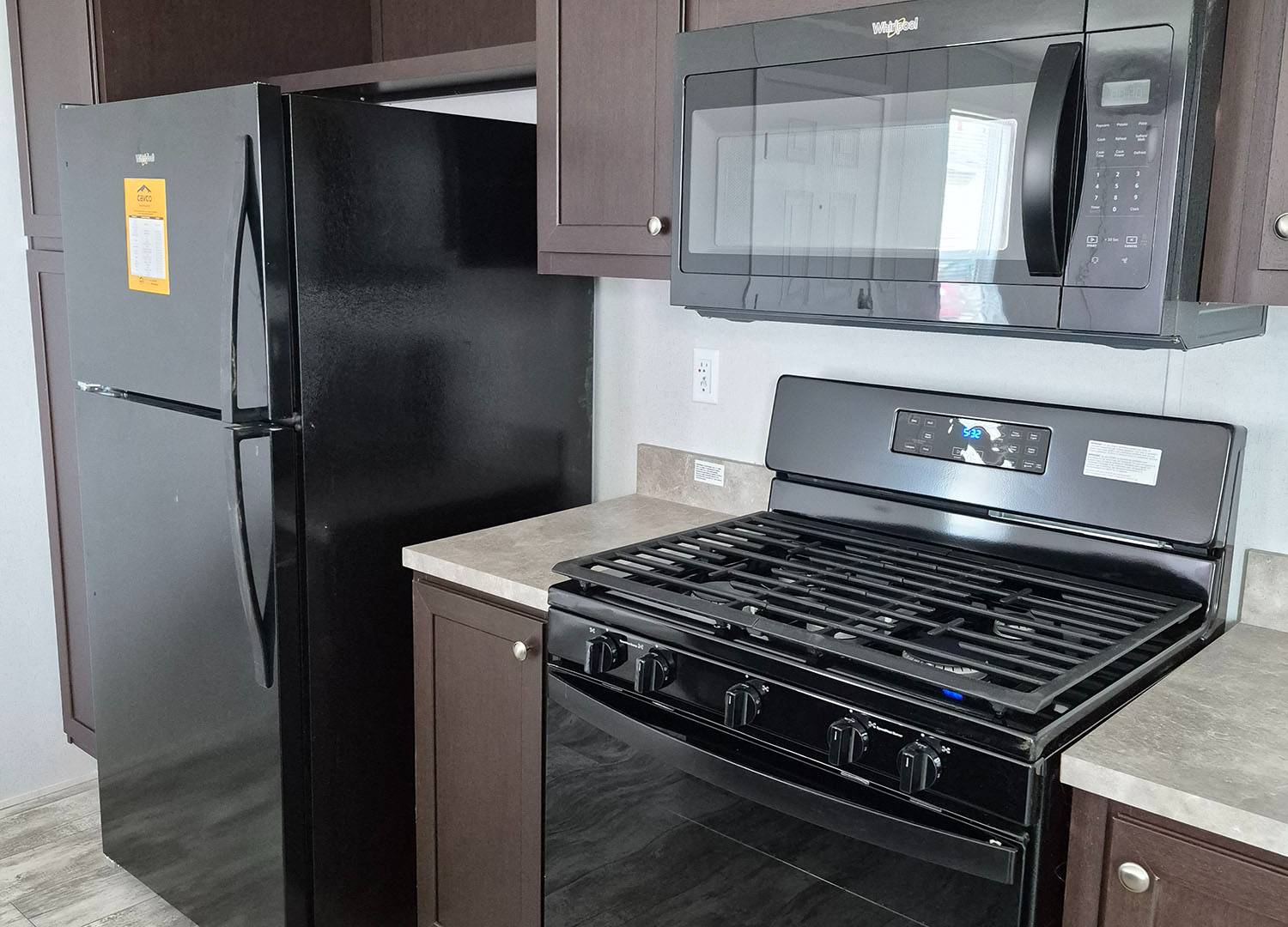 Photo 4 of 7 of manufactured home listing at 12497 Rose Drive #Lot 43, Blair, NE 68008