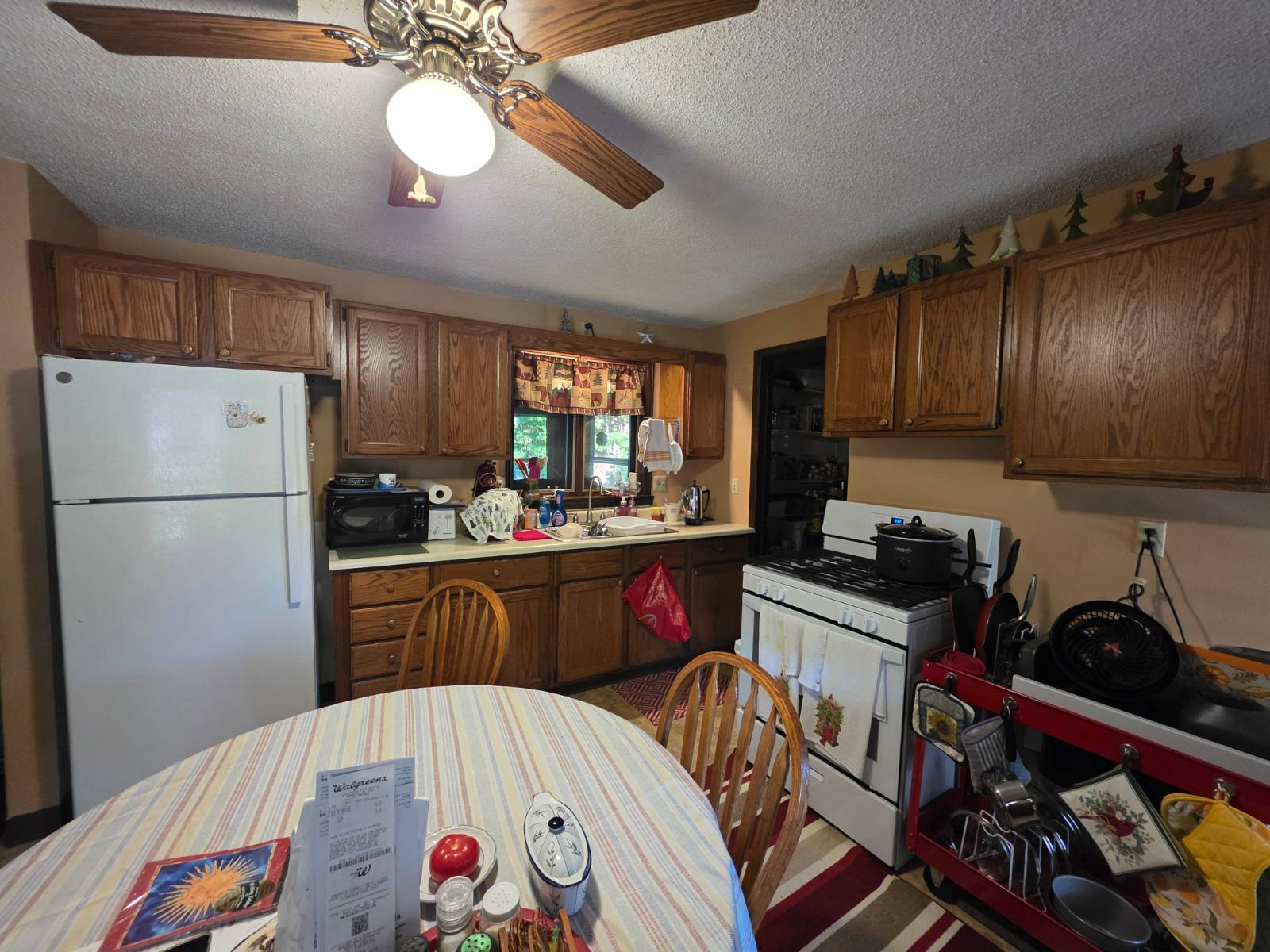 12062 Woodhull Rd