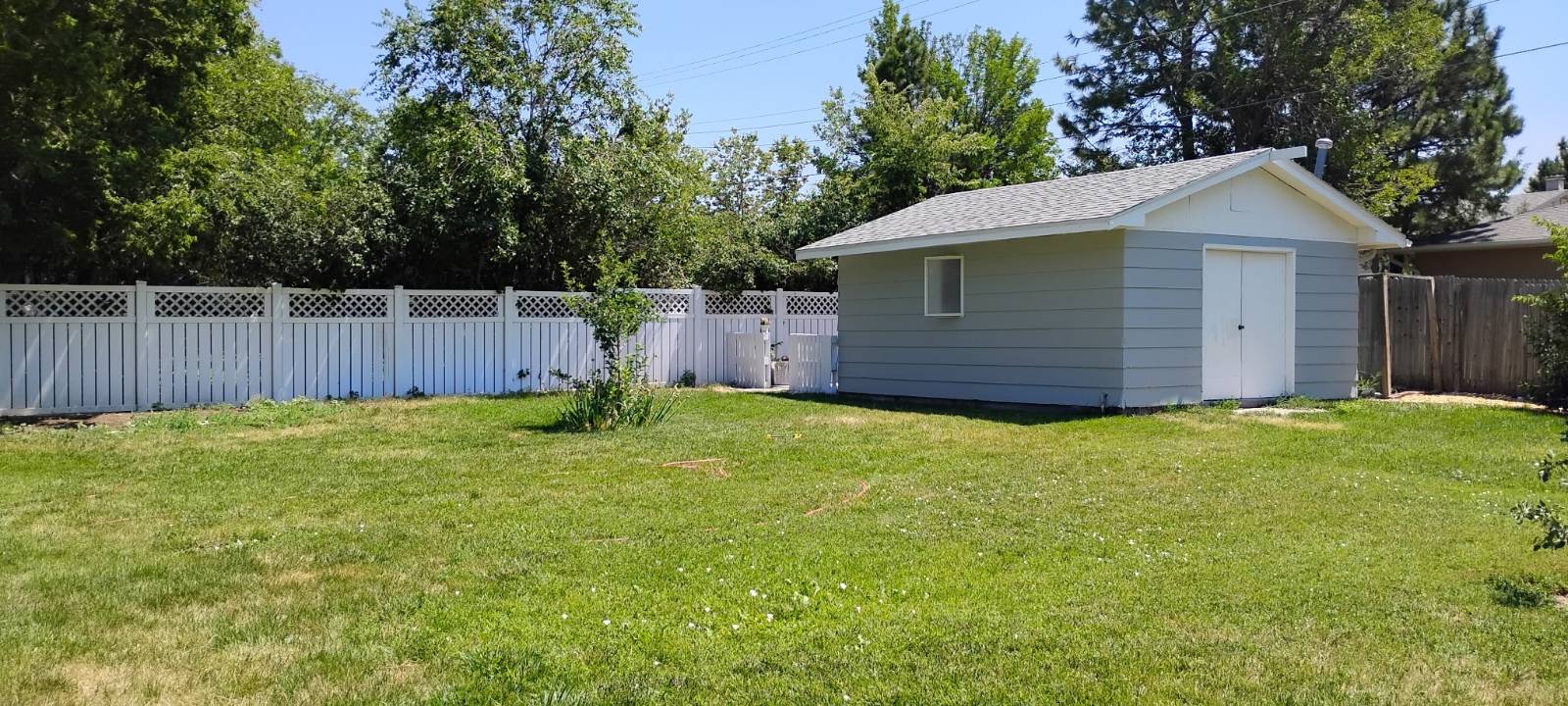 Photo 21 of 25 of home listing at 781 Parry Drive, Chadron, NE 69337