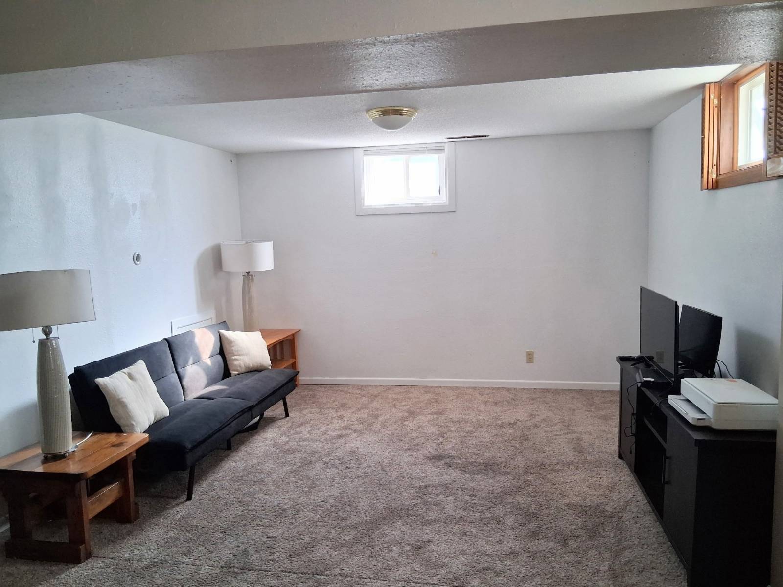 Photo 16 of 25 of home listing at 781 Parry Drive, Chadron, NE 69337