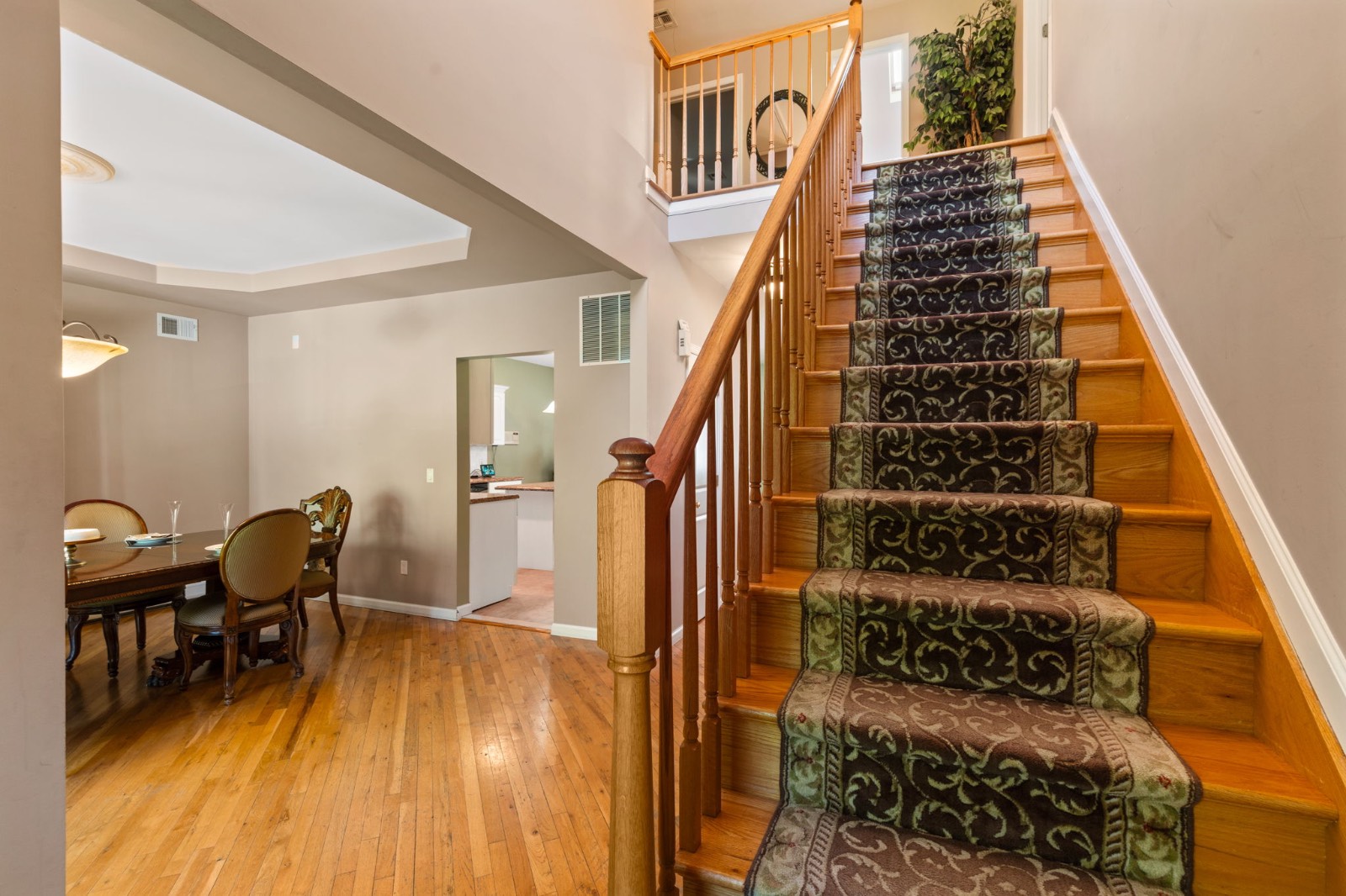38 Bayview Ave