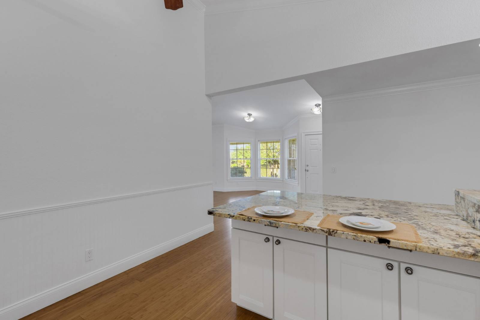 1154 Waterfall Ln, Lakeland, FL 33803