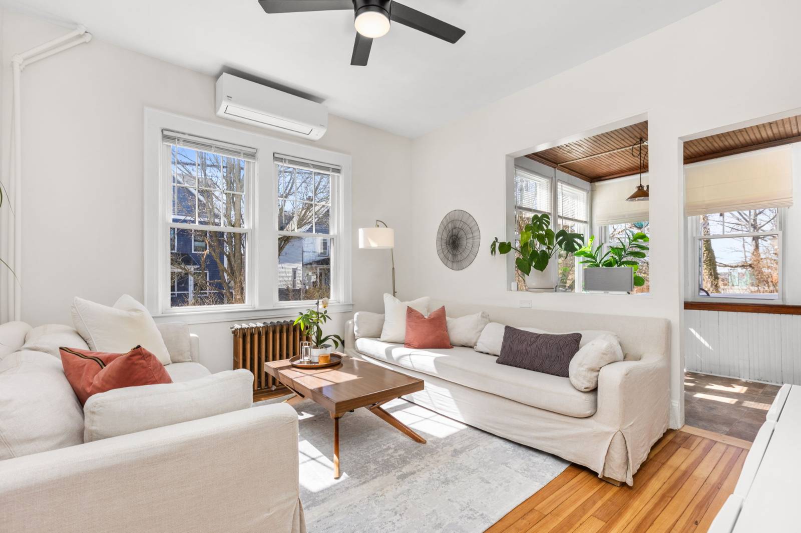 401 Hunter Ave