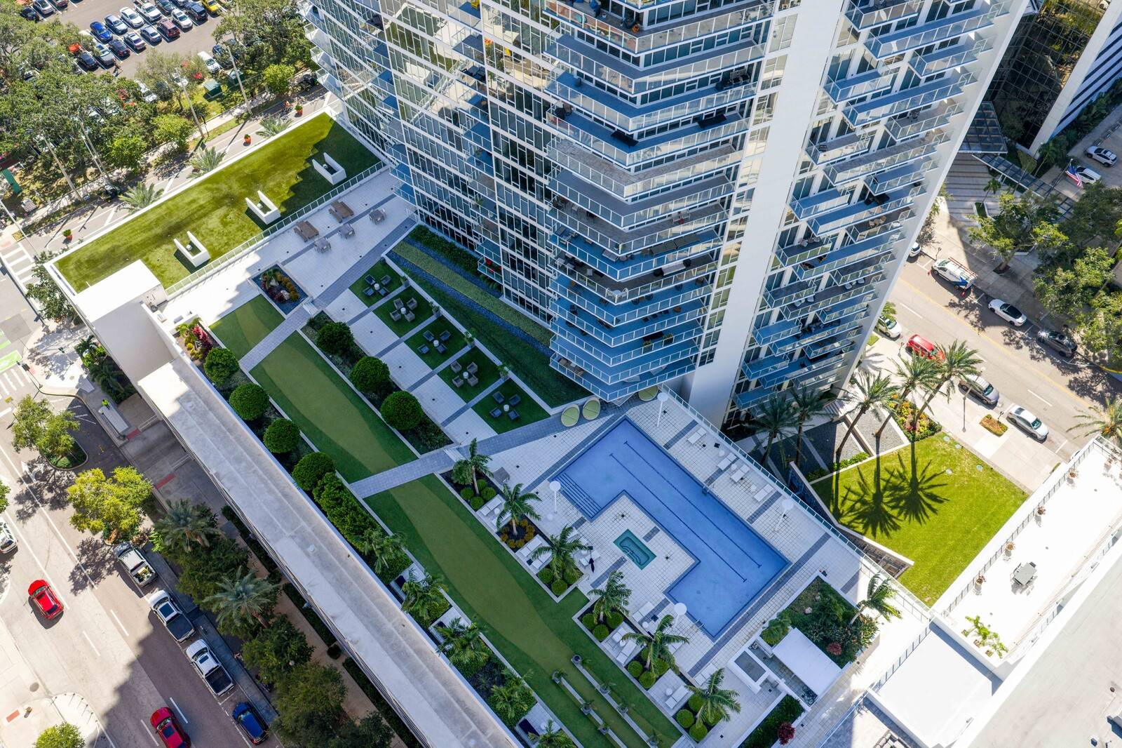 175 1st S St, #504, Saint Petersburg, FL 33701