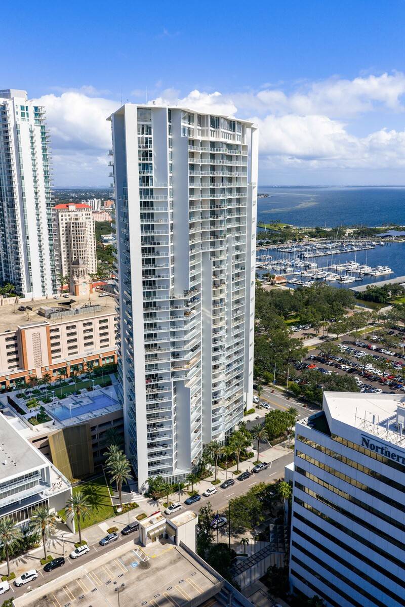 175 1st S St, #504, Saint Petersburg, FL 33701