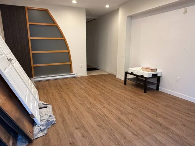 149-36 Northern Blvd, #B3