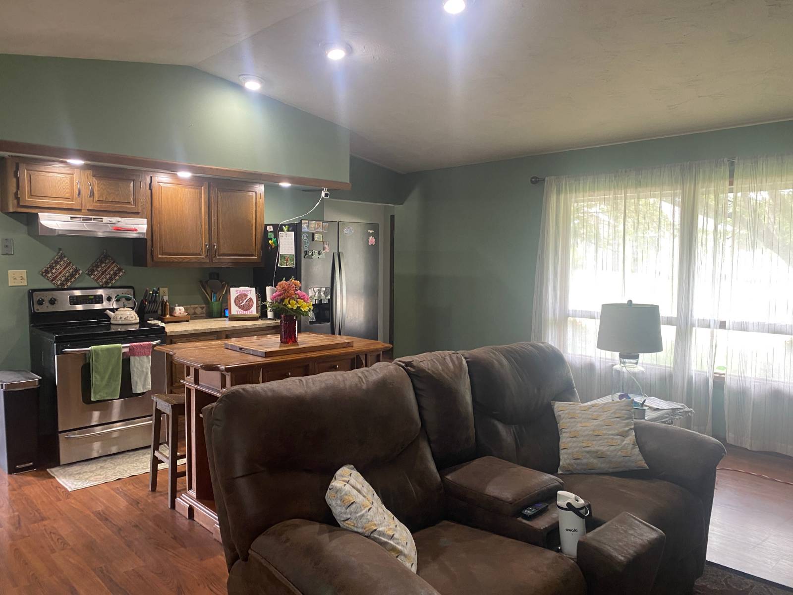 Photo 5 of 30 of home listing at 1048 S 5th Ave, Broken Bow, NE 68822