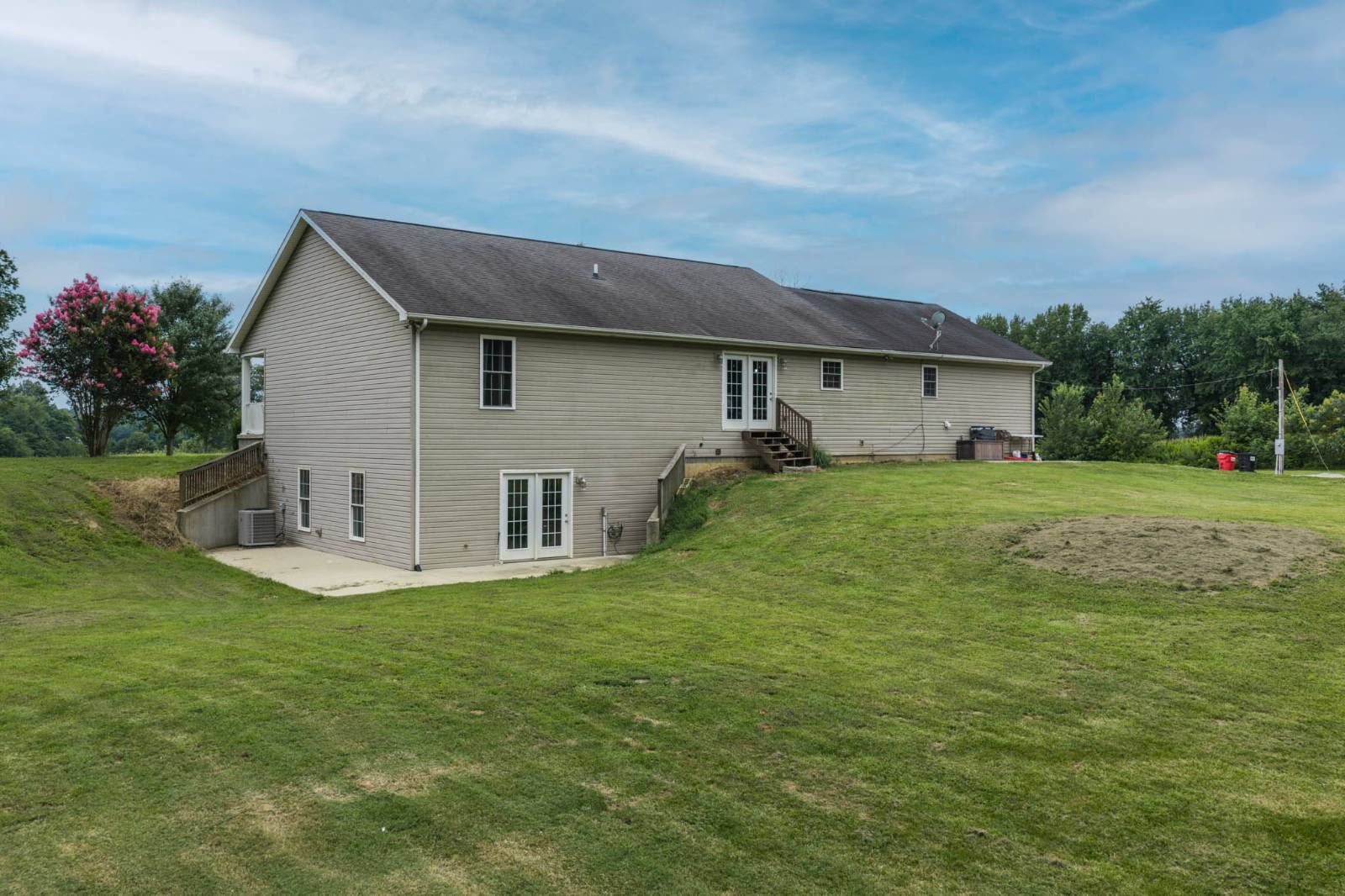 6547 Foster Rd.