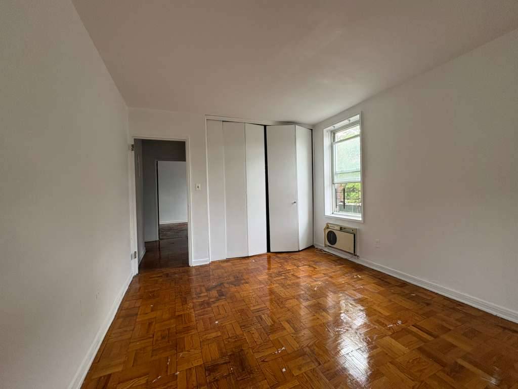110 Brooklyn Avenue, #1F