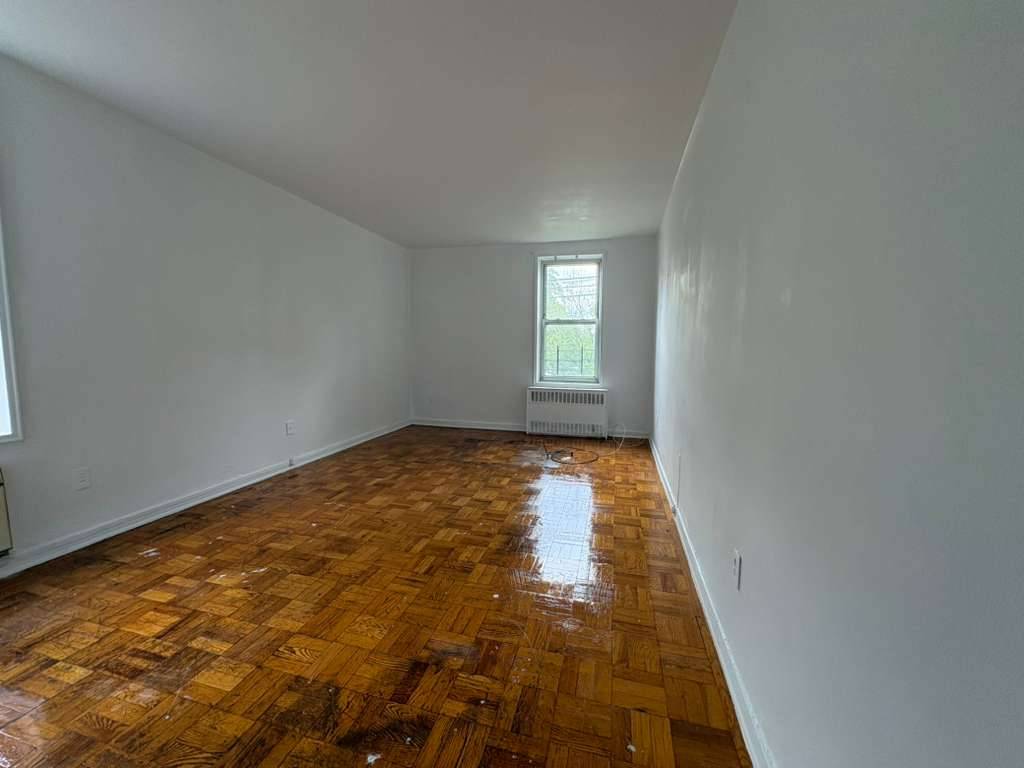 110 Brooklyn Avenue, #1F