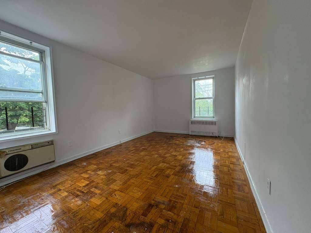 110 Brooklyn Avenue, #1F