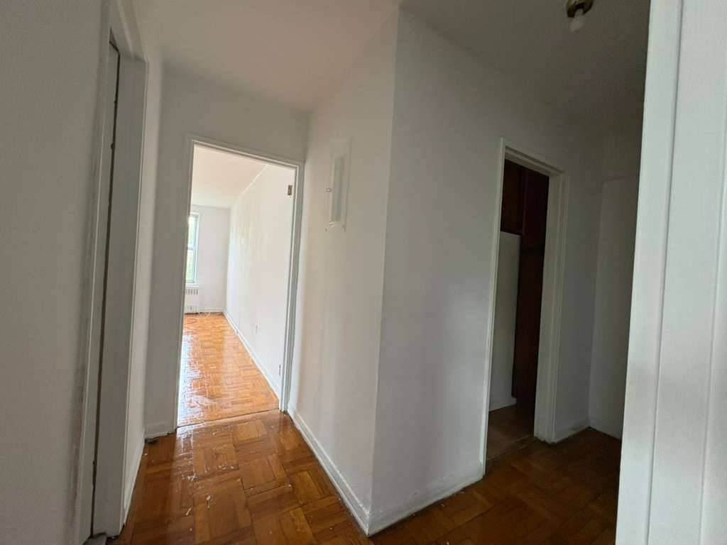110 Brooklyn Avenue, #1F