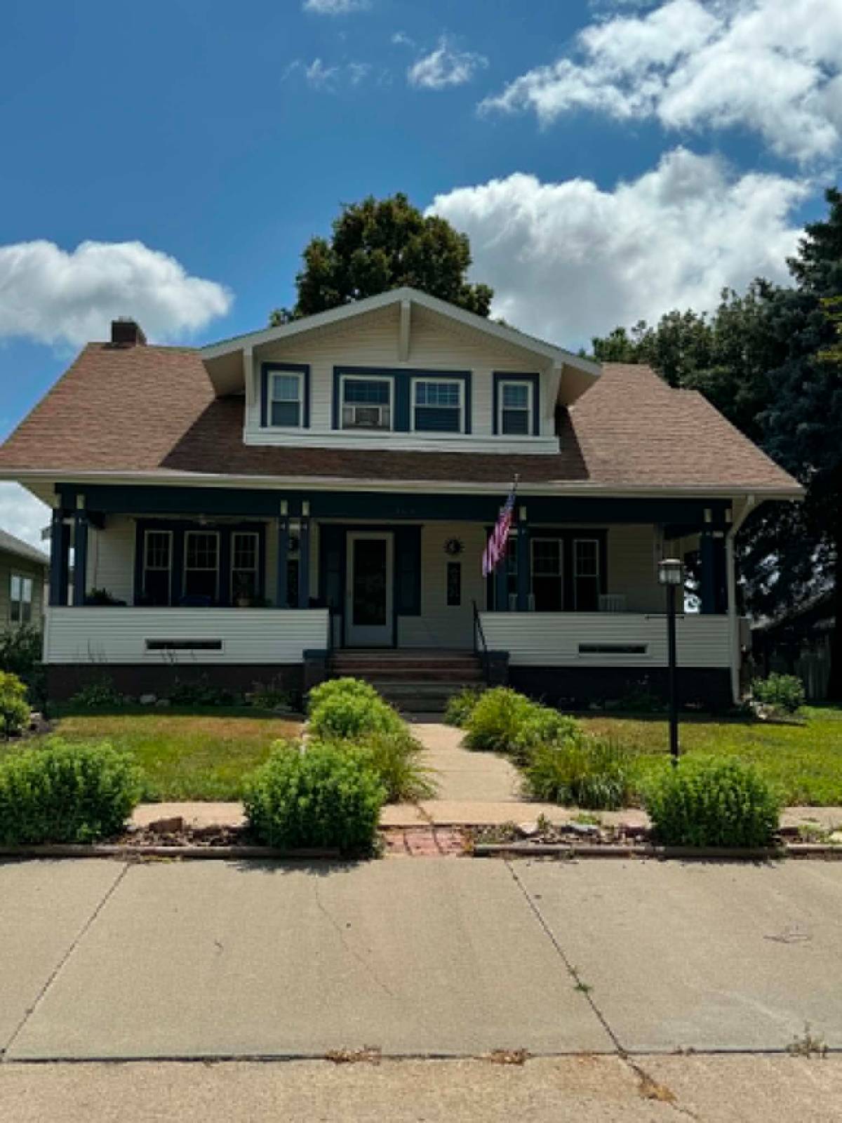 Photo 1 of 60 of home listing at 105 W 6th Street, Neligh, NE 68756